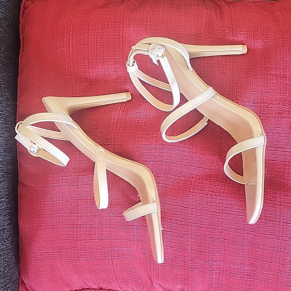 Sexy patent strappy high herl sandals